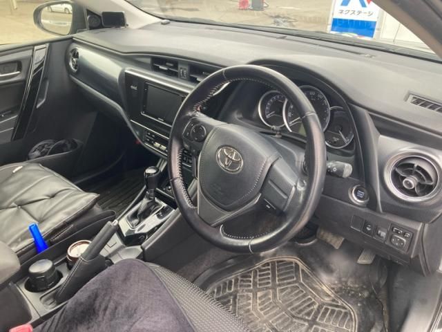 TOYOTA AURIS 4WD 2015 Image 31