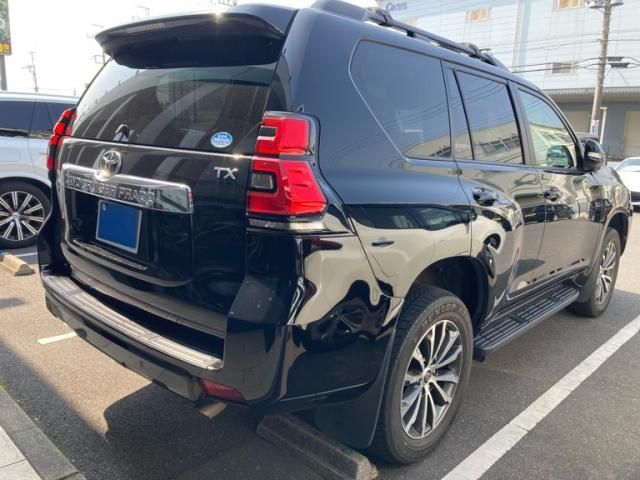 TOYOTA LANDCRUISER PRADO 2019 Image 31