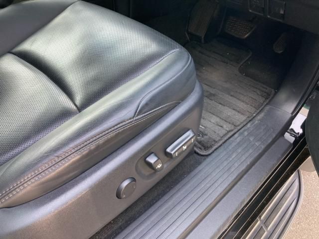 TOYOTA LANDCRUISER PRADO 2019 Image 31