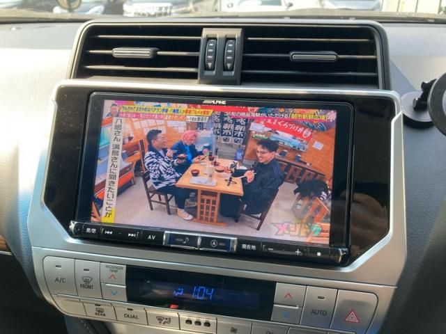 TOYOTA LANDCRUISER PRADO 2019 Image 31