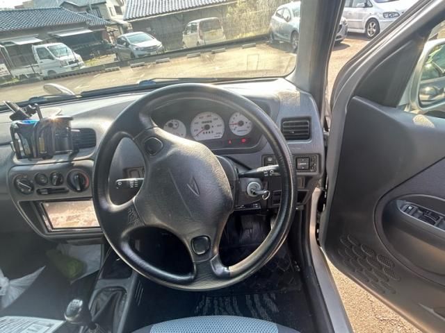 DAIHATSU TERIOS KID 4WD 2003 Image 31