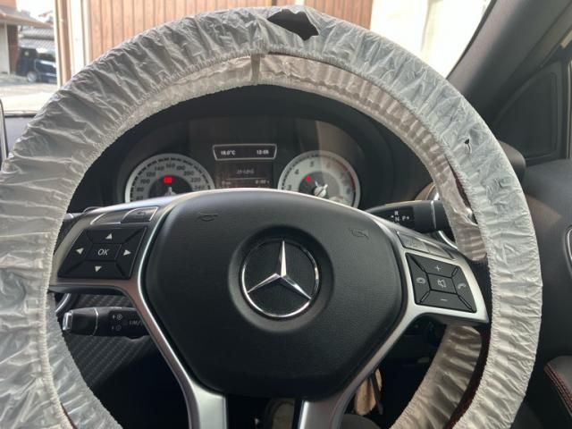 MERCEDES BENZ A CLAS 2013 Image 31