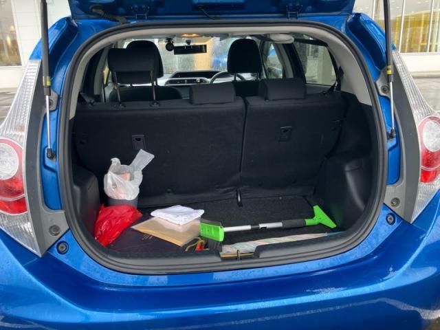 TOYOTA AQUA 2013 Image 31