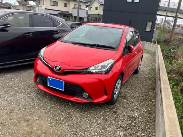 TOYOTA VITZ 2016 Image 31