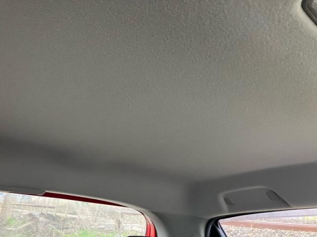 TOYOTA VITZ 2016 Image 31