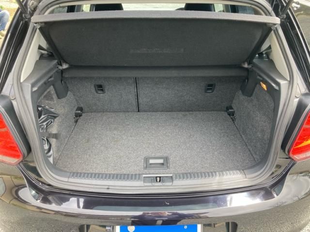 VOLKSWAGEN POLO 2013 Image 31