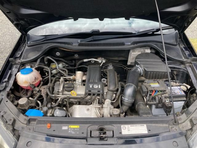 VOLKSWAGEN POLO 2013 Image 31