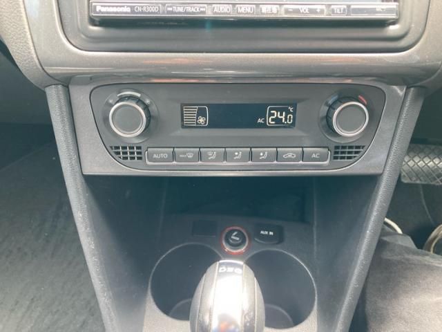 VOLKSWAGEN POLO 2013 Image 31