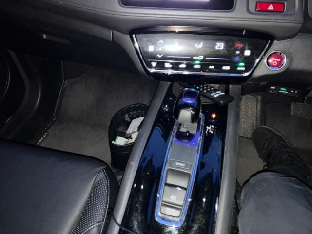 HONDA VEZEL HYBRID 4WD 2014 Image 31