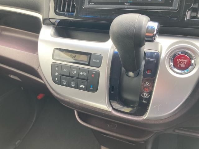 HONDA N-WGN CUSTOM 2014 Image 31