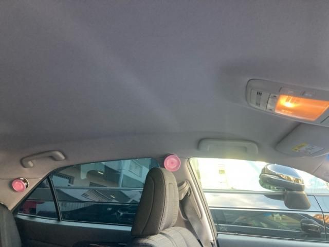 TOYOTA CROWN SEDAN HYBRID 2013 Image 31