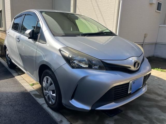 TOYOTA VITZ 2015 Image 31