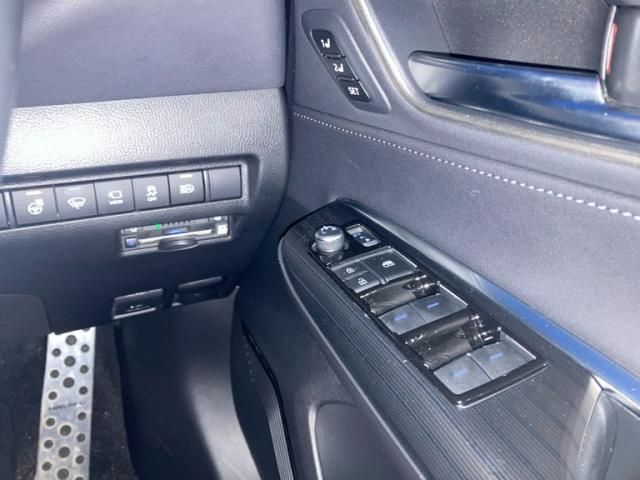 TOYOTA HARRIER 2WD 2020 Image 31