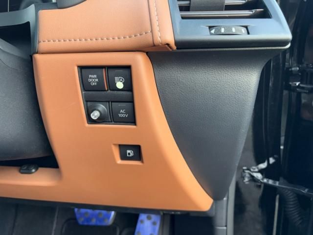 TOYOTA VELLFIRE  HYBRID 4WD 2024 Image 31