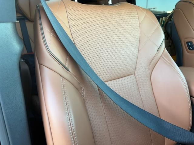 TOYOTA VELLFIRE  HYBRID 4WD 2024 Image 31