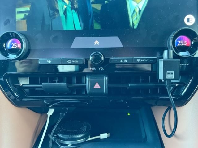 TOYOTA VELLFIRE  HYBRID 4WD 2024 Image 31