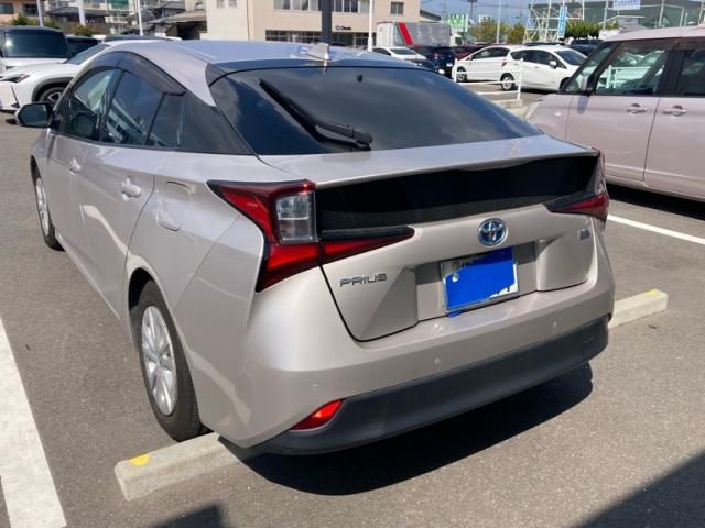 TOYOTA PRIUS 2020 Image 31