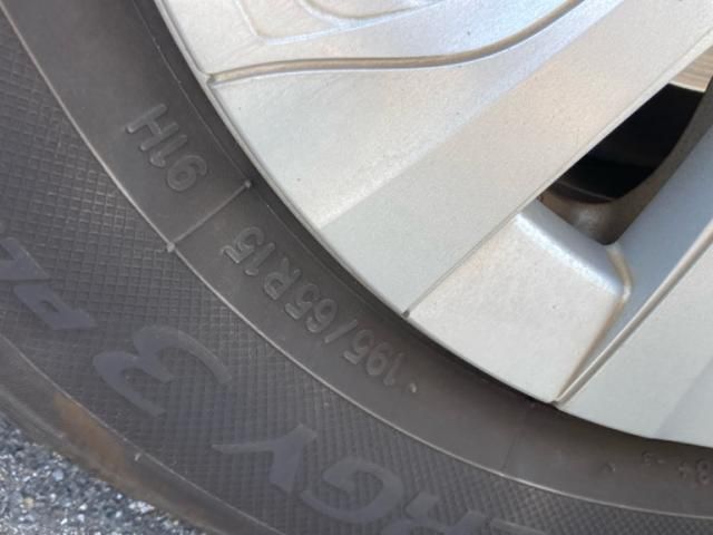 TOYOTA PRIUS 2020 Image 31