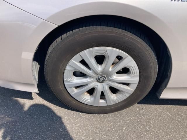 TOYOTA PRIUS 2020 Image 31