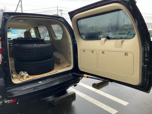 TOYOTA LANDCRUISER PRADO 2016 Image 31