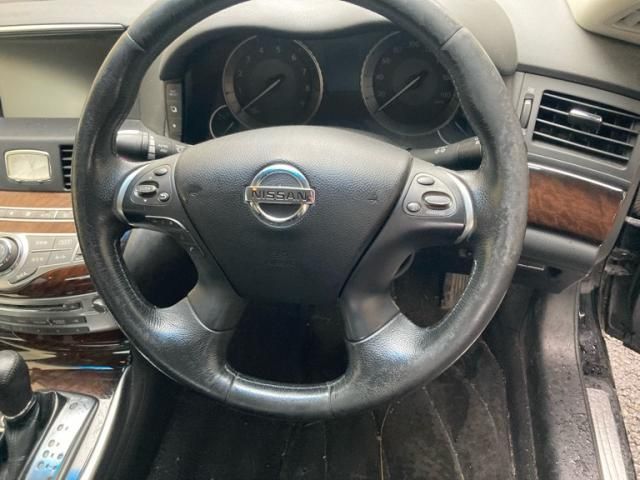 NISSAN FUGA 4WD 2011 Image 31