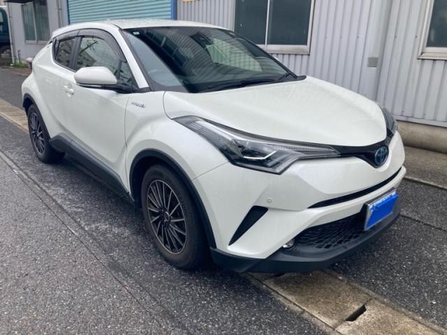 TOYOTA C-HR 2018 Image 31