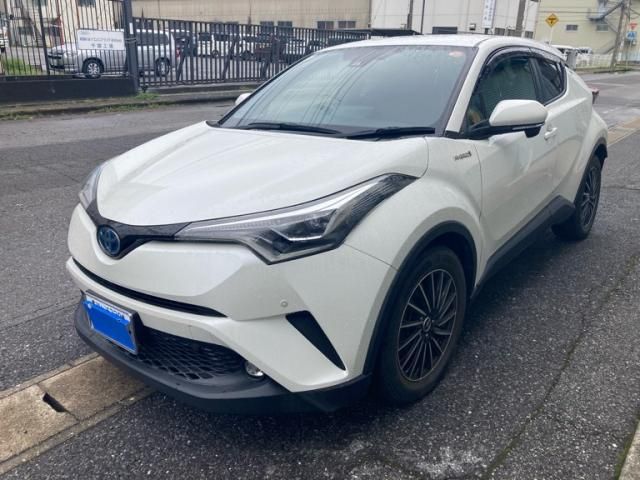 TOYOTA C-HR 2018 Image 31