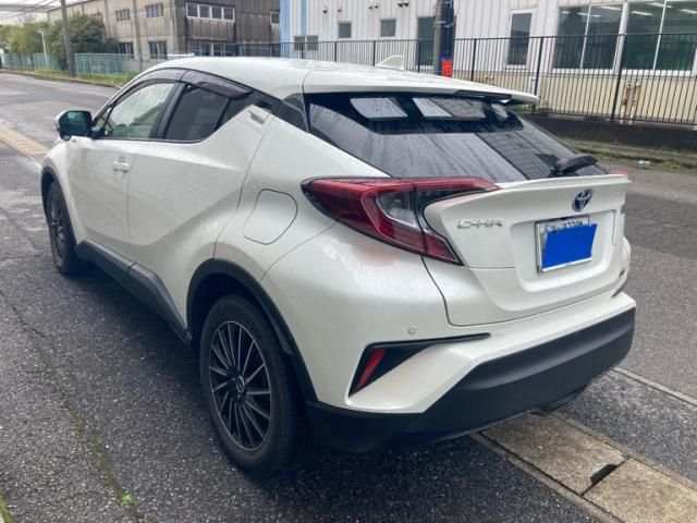 TOYOTA C-HR 2018 Image 31