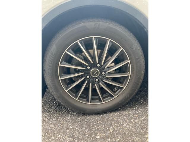 TOYOTA C-HR 2018 Image 31