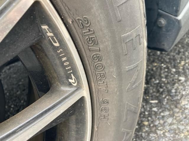 TOYOTA C-HR 2018 Image 31