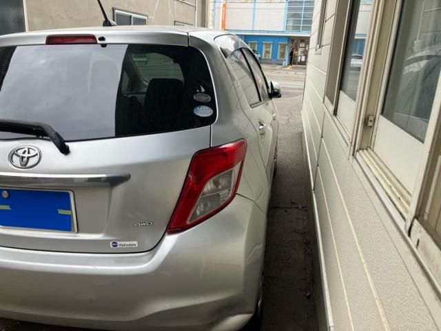 TOYOTA VITZ  4WD 2011 Image 31