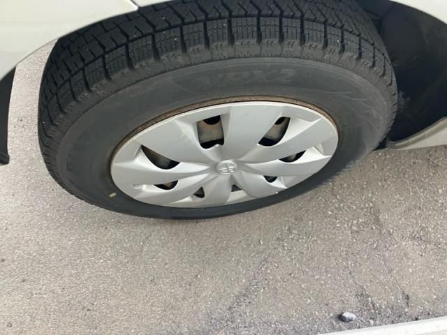 TOYOTA VITZ  4WD 2011 Image 31