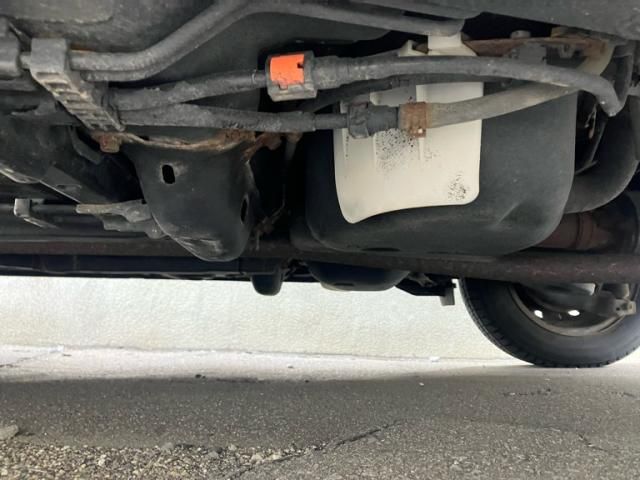 TOYOTA VITZ  4WD 2011 Image 31