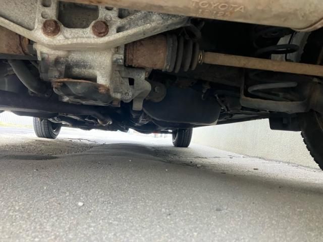 TOYOTA VITZ  4WD 2011 Image 31