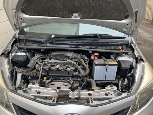 TOYOTA VITZ  4WD 2011 Image 31