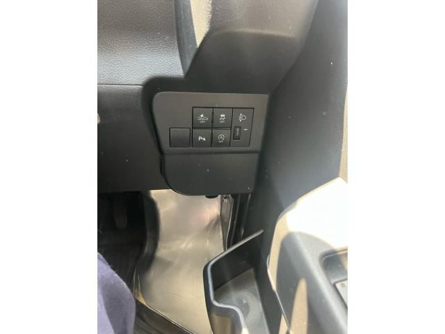 DAIHATSU HIJET CARGO 2023 Image 31