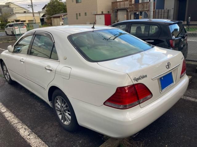 TOYOTA CROWN SEDAN 2005 Image 31