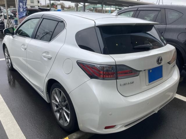 TOYOTA LEXUS CT200H 2013 Image 31