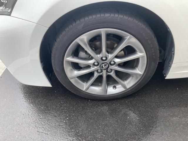 TOYOTA LEXUS CT200H 2013 Image 31