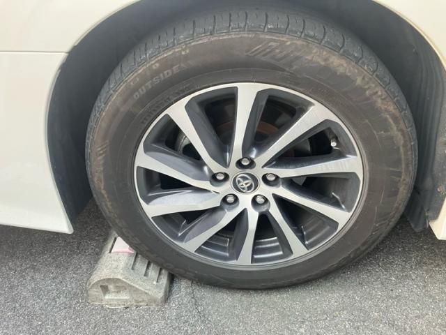 TOYOTA VELLFIRE 2018 Image 31