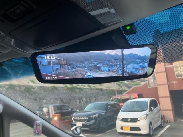 TOYOTA VELLFIRE 2018 Image 31