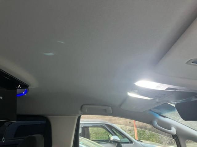 TOYOTA VELLFIRE 2018 Image 31