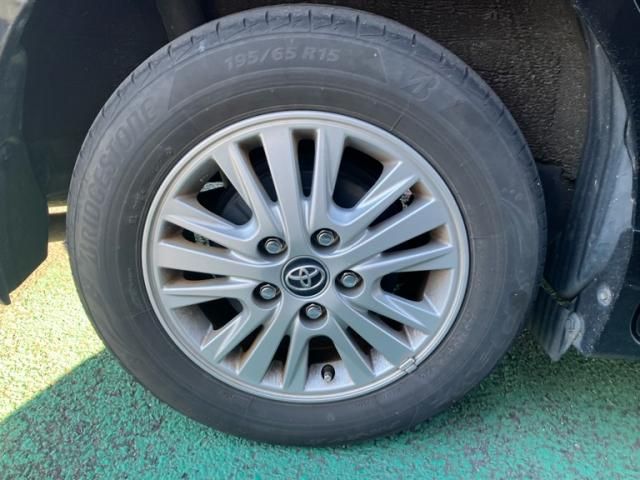 TOYOTA NOAH 2014 Image 31