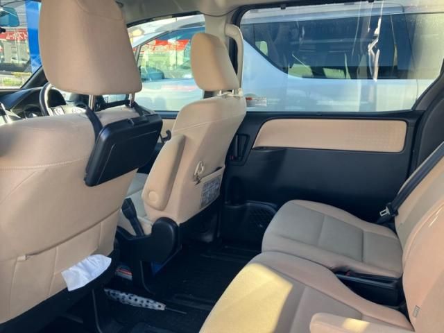 TOYOTA NOAH 2014 Image 31