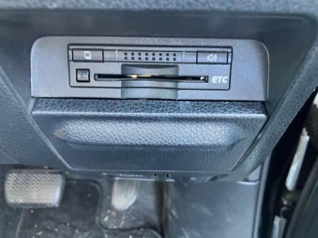 TOYOTA NOAH 2014 Image 31