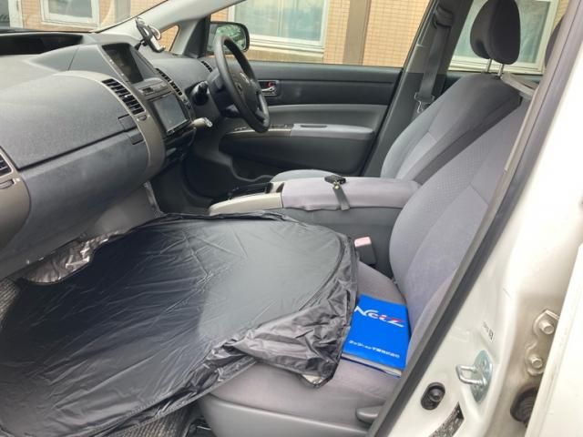 TOYOTA PRIUS 2007 Image 31