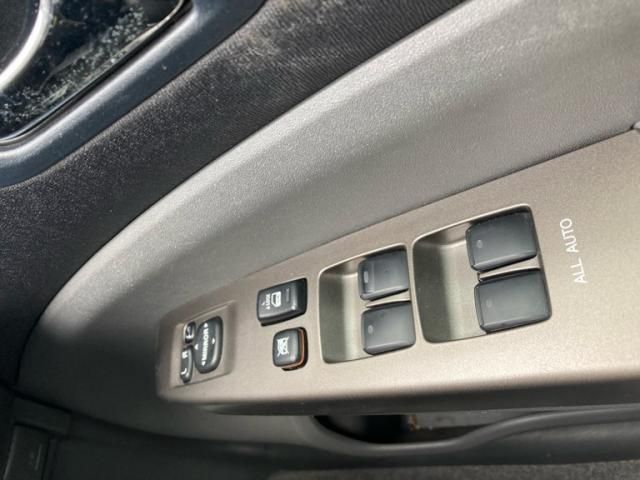 TOYOTA PRIUS 2007 Image 31