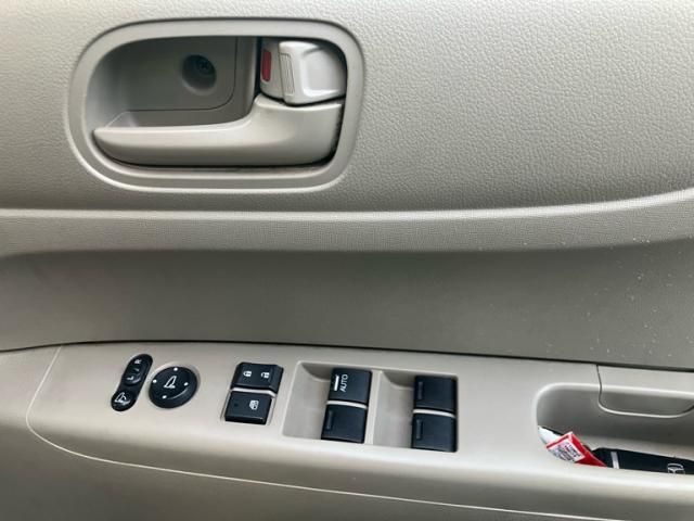 HONDA N_BOX 2012 Image 31