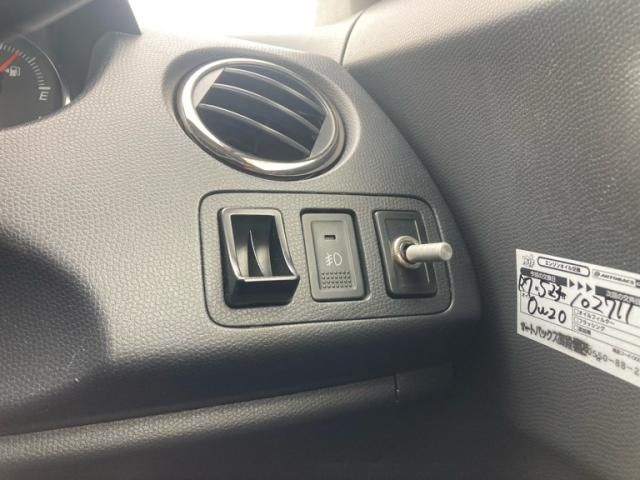 SUZUKI SWIFT 2009 Image 31