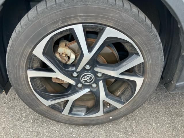 TOYOTA C-HR 2020 Image 31